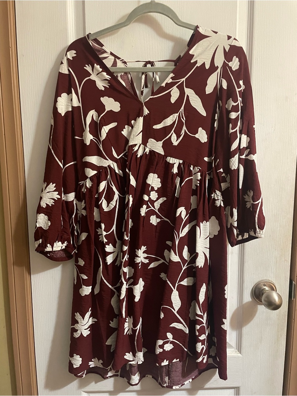 Reitmans Burgundy Dress with White Floral Print